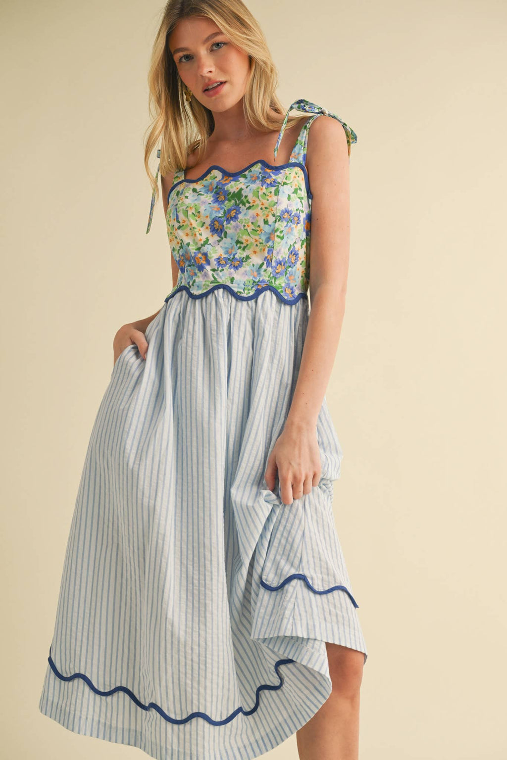 Ooopsie Daisy Dress