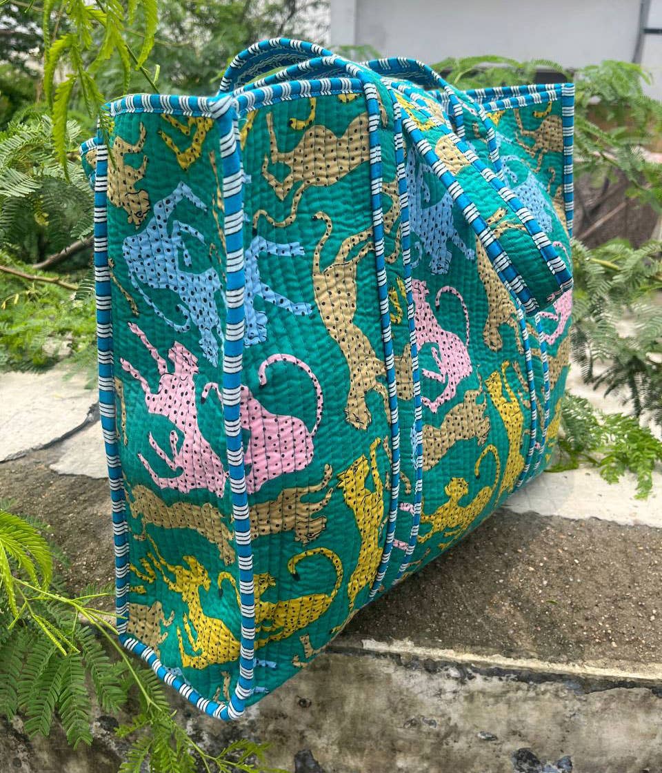 Quilted Jhola Bag Multicolor Tiger Printed Cotton Women Bags