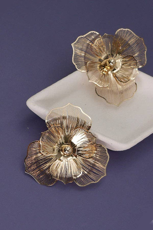 FILIGREE GOLD FLOWER POST EARRINGS