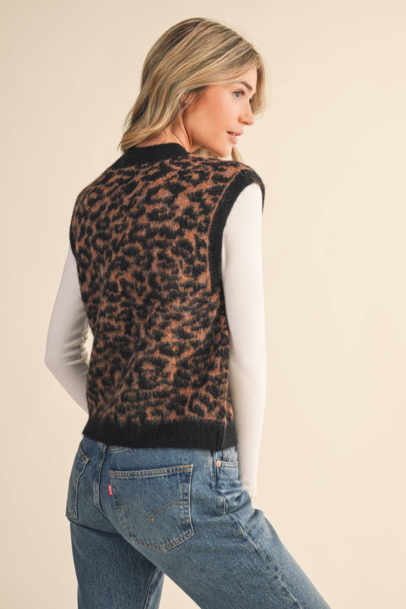 Leslie Sweater Top