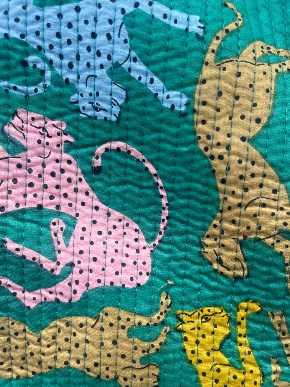 Quilted Jhola Bag Multicolor Tiger Printed Cotton Women Bags