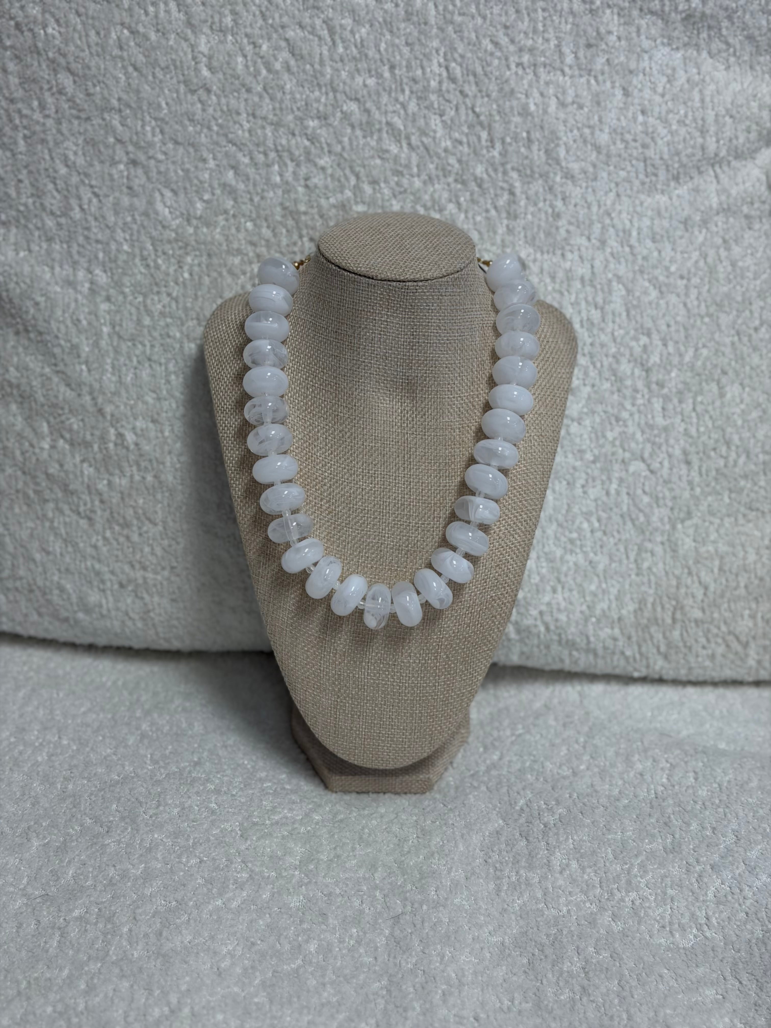 HART White Necklace