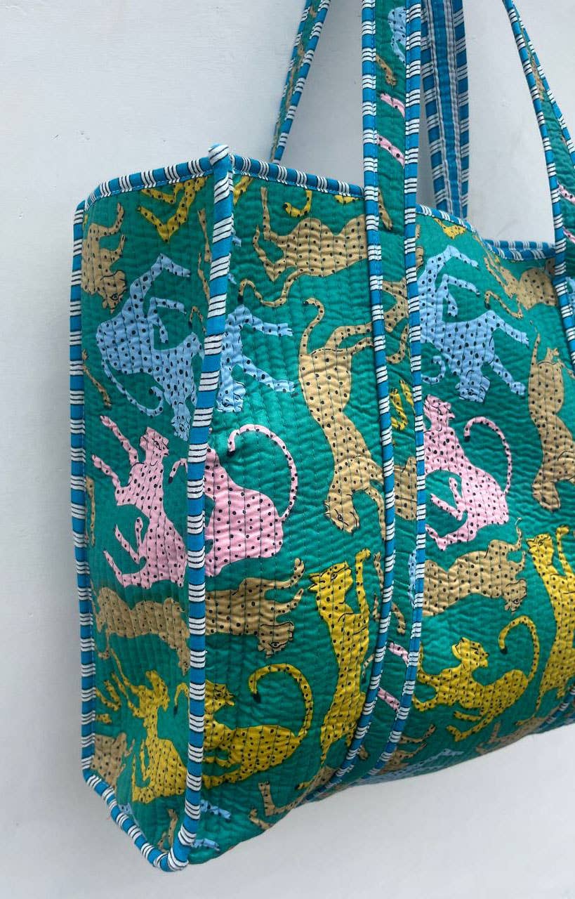 Quilted Jhola Bag Multicolor Tiger Printed Cotton Women Bags