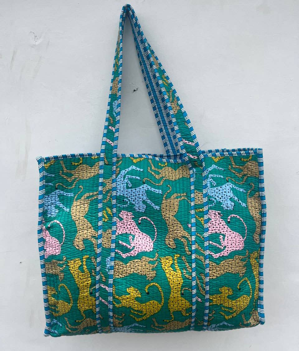 Quilted Jhola Bag Multicolor Tiger Printed Cotton Women Bags
